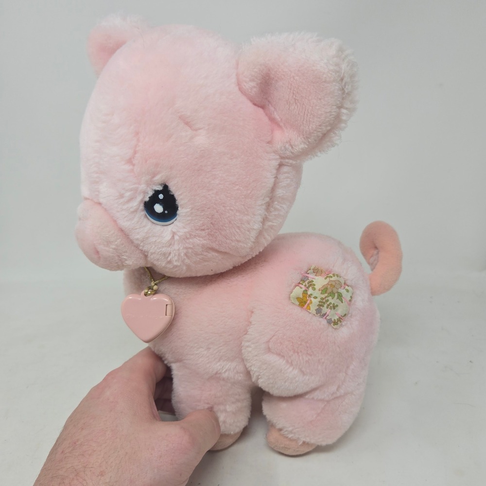 Vintage 1986 Precious Moments Pink Pig Plush Heart Locket Applause 4571